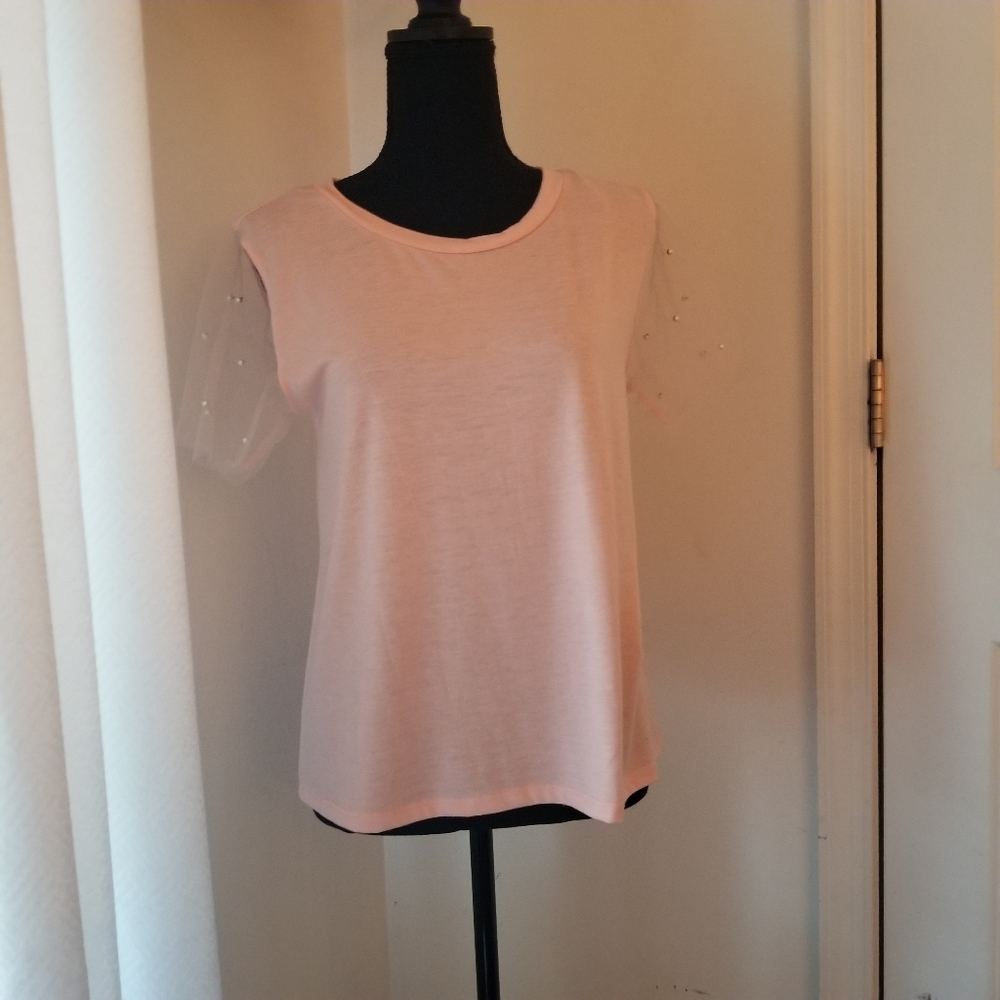 !! New !! Pink Shirt XL short sleeve w sheer& pearl accents
